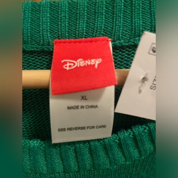 NWT Disney Christmas Sweater - Picture 5 of 6